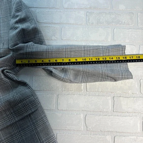 TOMMY HILFIGER Blazer Jacket Sport Coat Mens 46S Gray Blue Glen Plaid Preppy